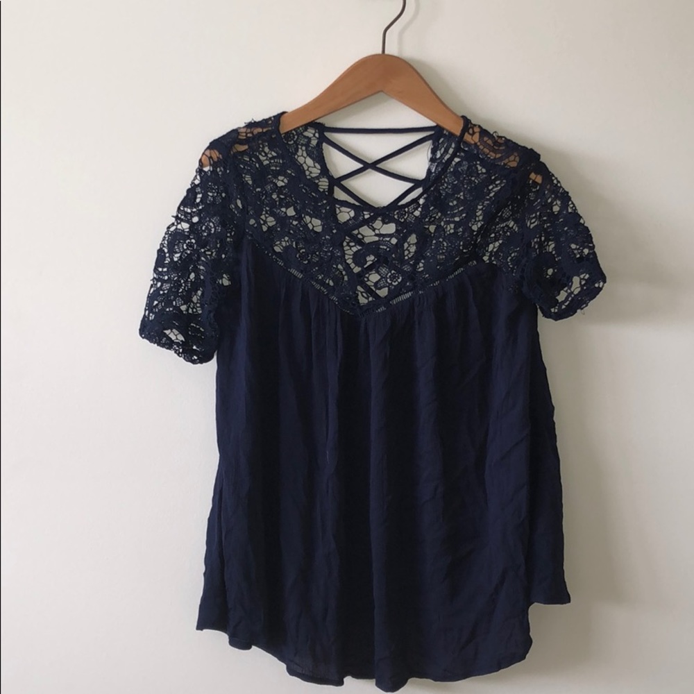 Navy blue lace top short sleeve size M